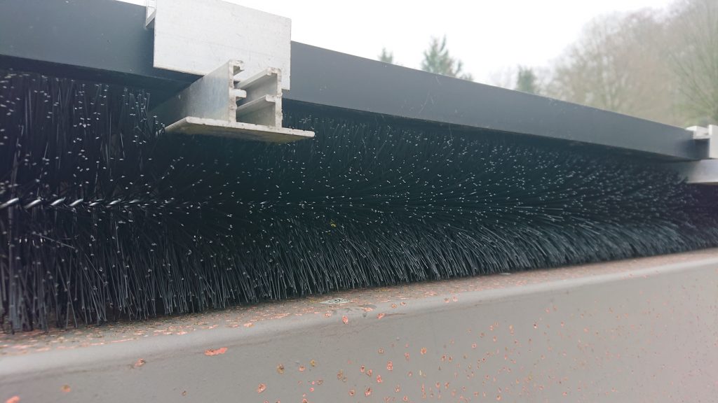 1Pc X 1.2 Meter Regenrinne Bürste Blatt Schutz Photovoltaik Schutz Dach  Bürsten